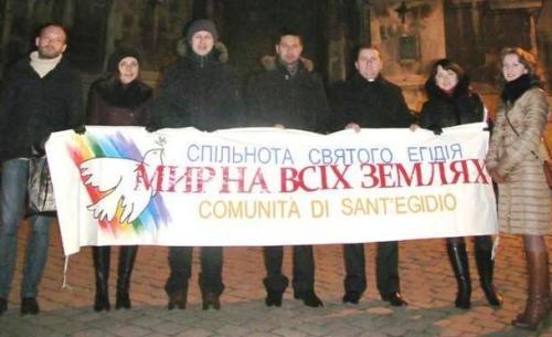 У Львові пройшла молитовна хода «За мир на всіх землях» У Львові пройшла молитовна хода «За мир на всіх землях»
